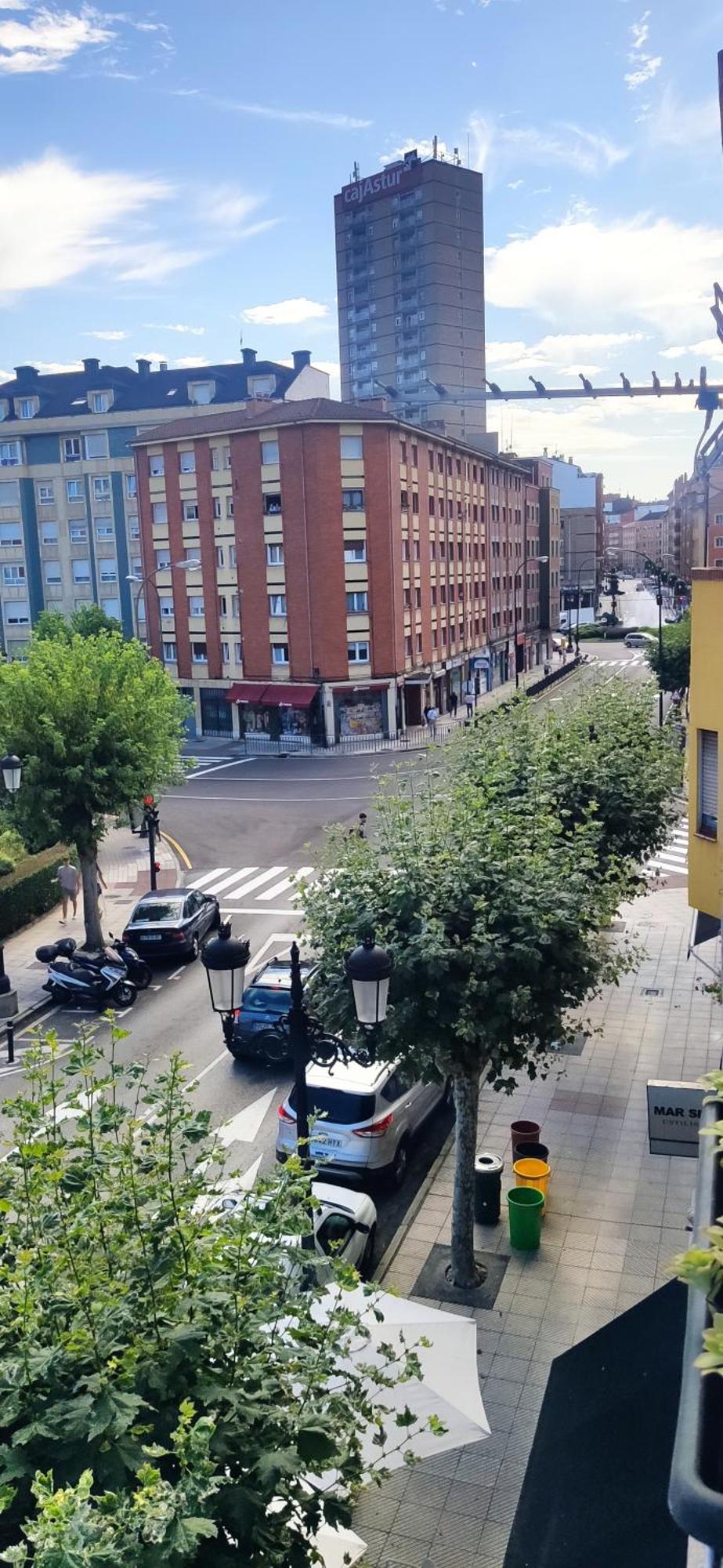 Alojamiento Oviedo 3 Con Parking Ngoại thất bức ảnh